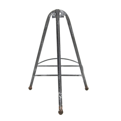 Dixie Whitewashed Metal Easel