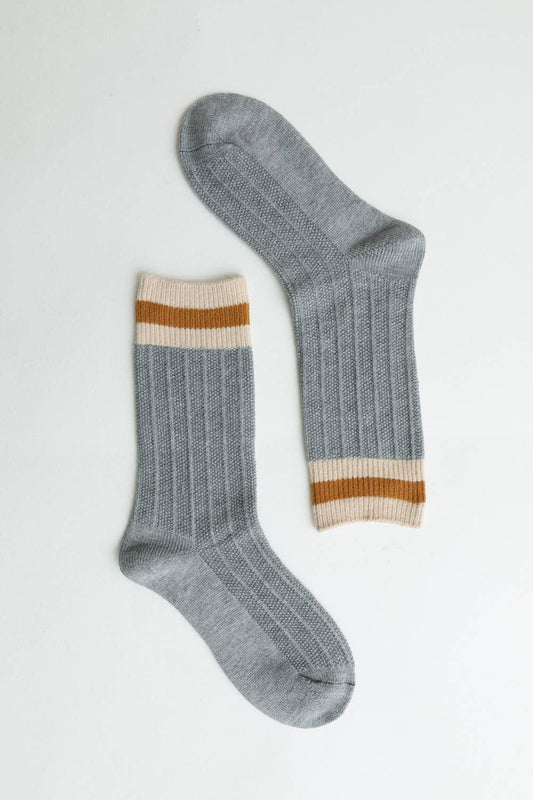 Cozy Retro Color Block Wool Crew Socks - Vintage Style 🧦: Gray